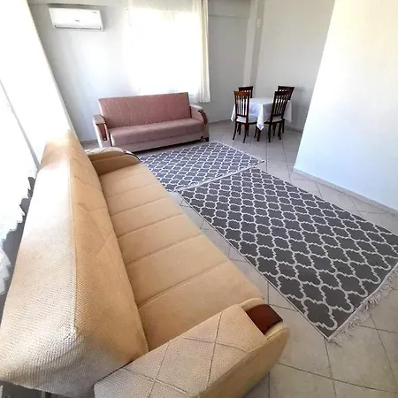 Apartamento Fethiye Merkezde Ferah Ve Balkonlu 2+1 Daire *
