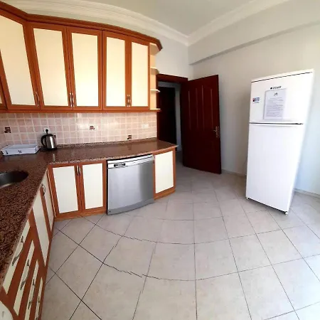 Apartment Fethiye Merkezde Ferah Ve Balkonlu 2+1 Daire *